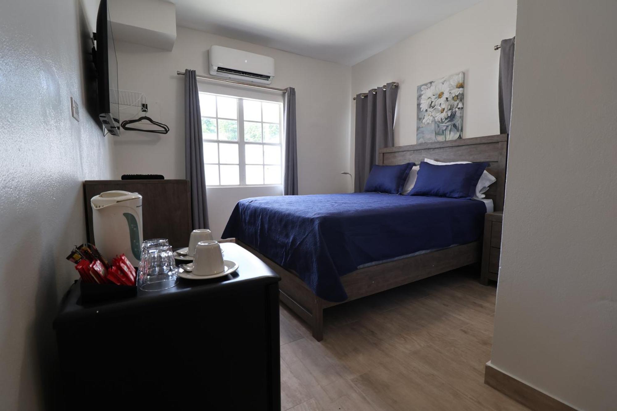 The Moxy Hotel English Harbour ภายนอก รูปภาพ